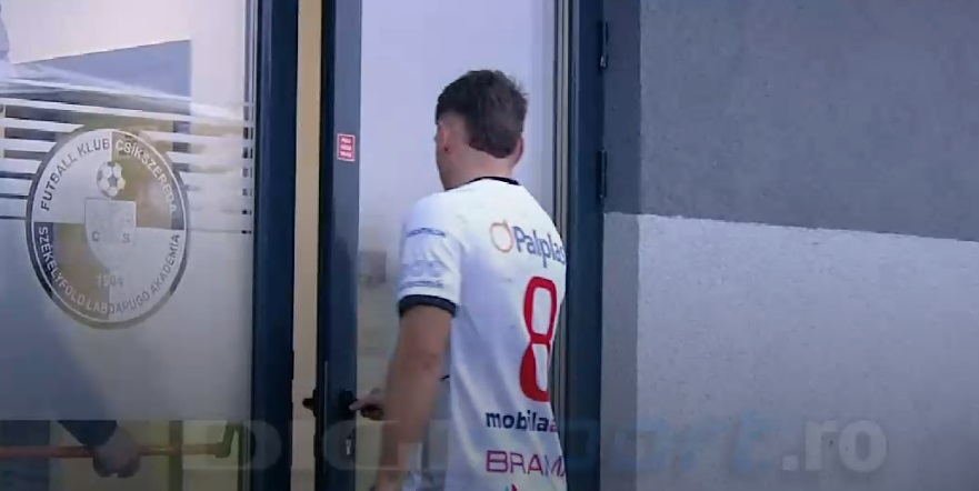 Dorinel Munteanu, mai rău ca Gigi Becali! L-a dat afară din echipă în minutul 29 și fotbalistul a fugit direct la vestiare