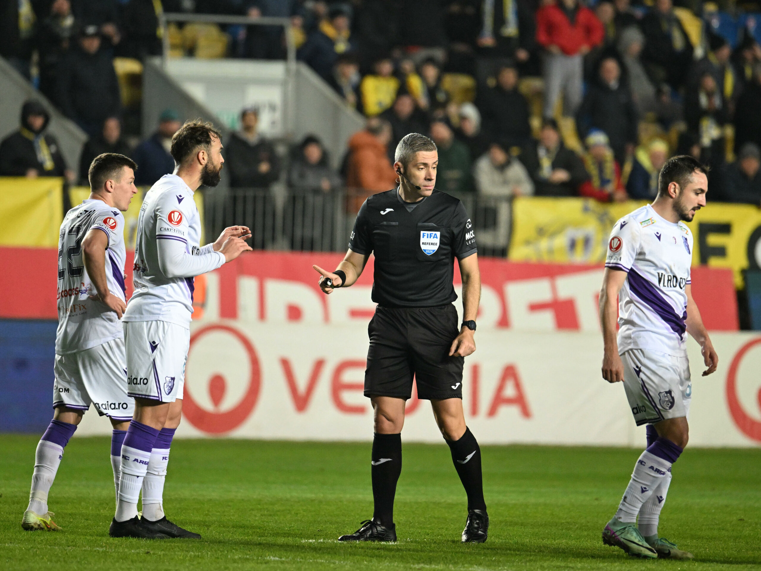 RĂZBUNARE! FC Argeș cere oficial excluderea din arbitraj a lui Radu Petrescu și ia o decizie fără precedent