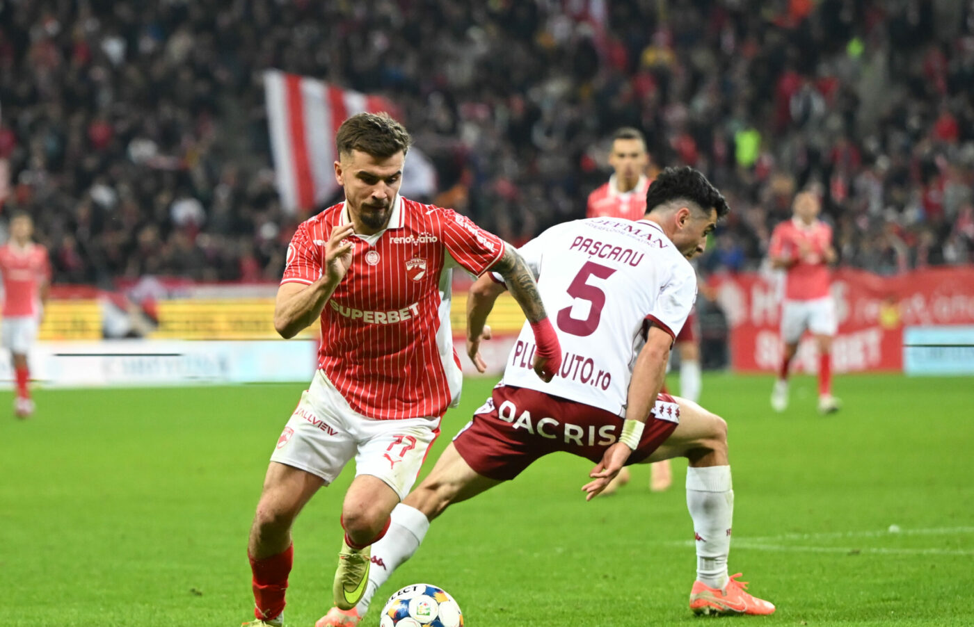 EXCLUSIV Fostul fundaș al „câinilor” a făcut anunțul înaintea derby-ului Rapid – Dinamo: „100%! Cel mai bun joc din Liga 1”