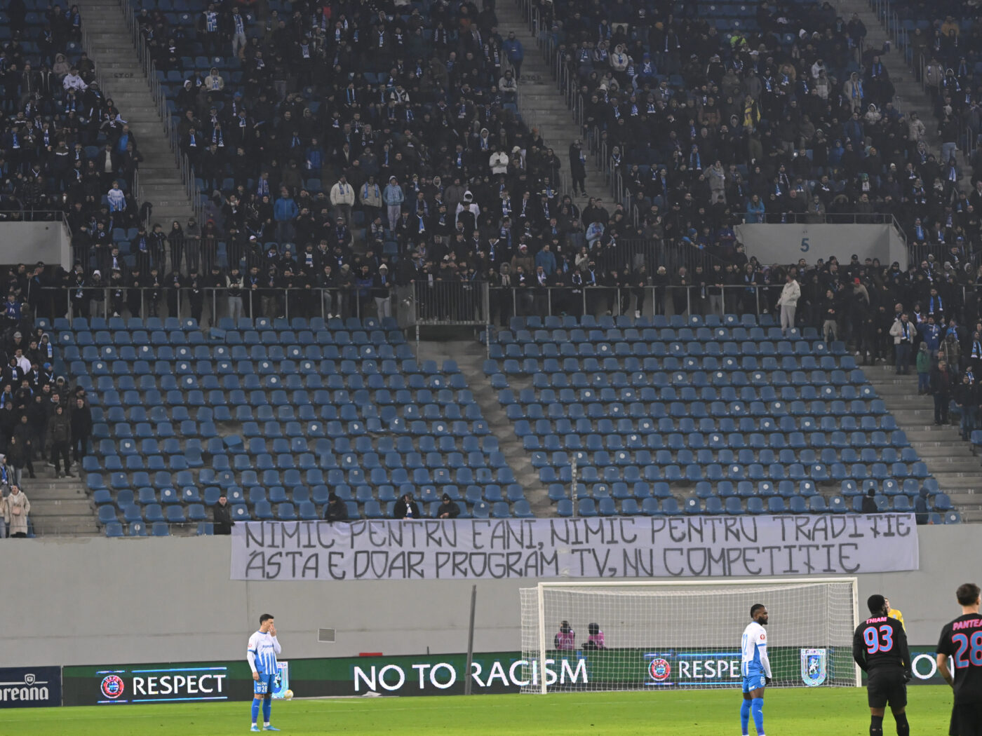 Galeria Universităţii Craiova, mobilizare pentru derby-ul cu FCSB: „Să simtă că anul ăsta nu au ce căuta în play-off!”