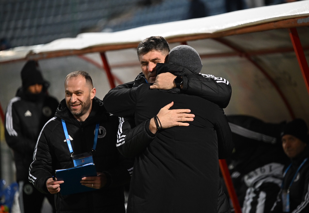 DECLARAȚII Începe fiesta în vestiarul lui U Cluj, după calificarea în play-off. Declarații tari din Ardeal: „Ei vor decide dacă Lukic va fi căpitan la distracție”