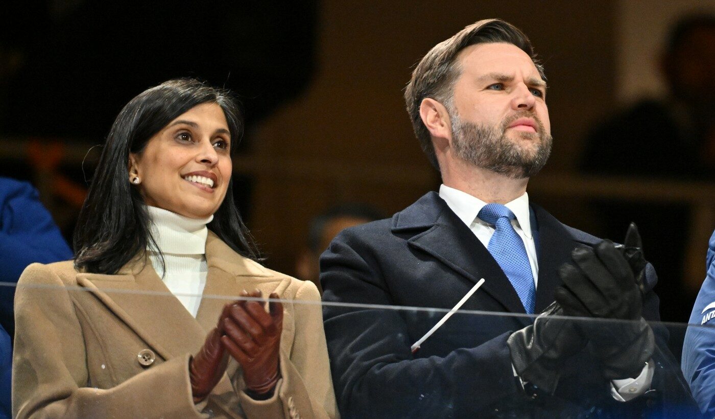 VIDEO JD Vance, primit cu ostilitate și huiduieli masive la deschiderea Jocurilor Olimpice Milano Cortina 2026