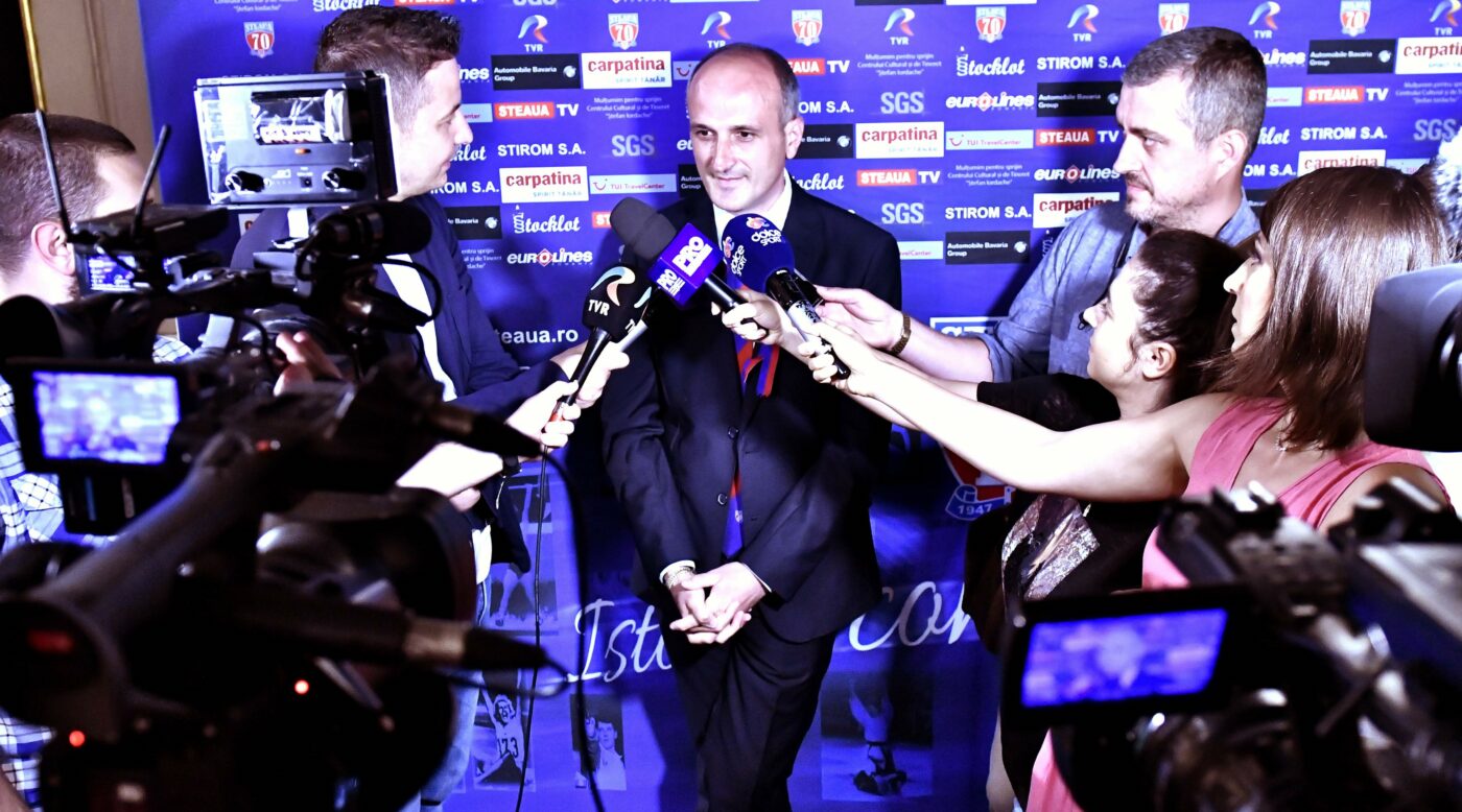 Lovitură pentru Florin Talpan. Mesajul FCSB la 39 de ani de când Gică Hagi aducea Supercupa Europei în vitrina Stelei