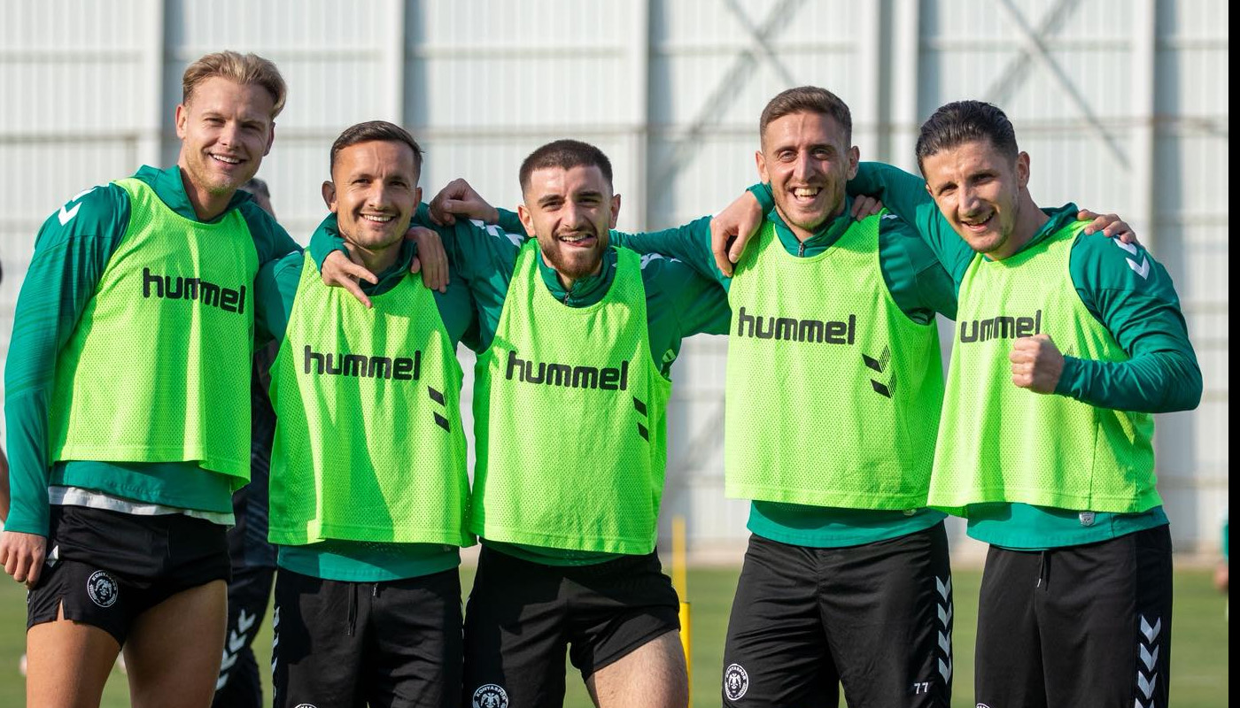 Răsturnare de situație cu fotbalistul român care a refuzat să plece de la echipa turcă