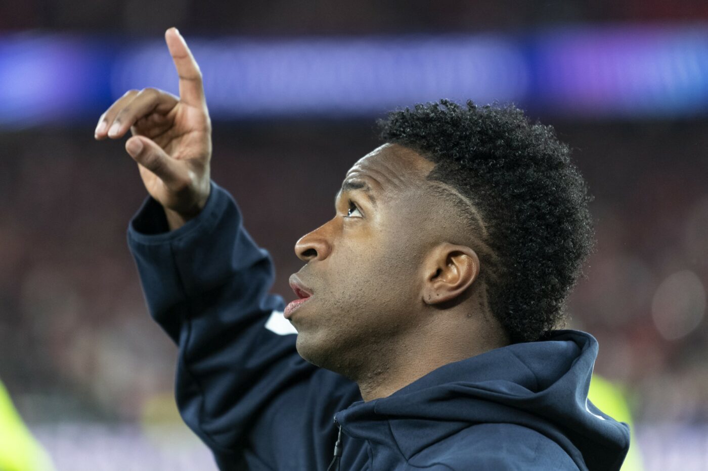 Scandalul din Benfica – Real Madrid continuă și după meci! Mesajul lui Vinicius: „Rasiștii fac asta ca să ne arate cât de slabi sunt!”