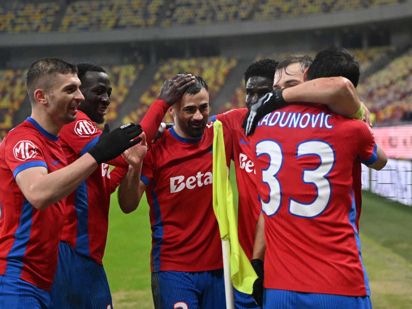 EXCLUSIV Un fost antrenor de la FCSB prevede un final de campionat încins: „Se vor bate la titlu. Arată din ce în ce mai bine”