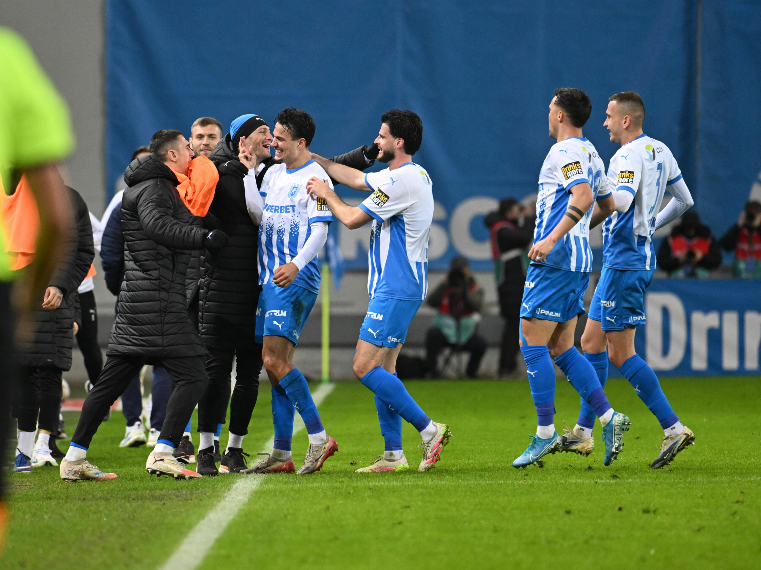 Universitatea Craiova – FCSB 1-0, în etapa 27 din Superliga. Oltenii se distanțează în fruntea clasamentului, play-off-ul e din nou departe pentru campioană!