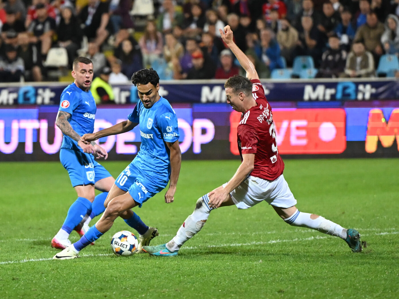 LIVE Universitatea Craiova – Oțelul Galați Live Text Online în etapa 25 din Superliga, ora 18:00. Echipele probabile. Oltenii trebuie să câștige pentru a reveni pe primul loc