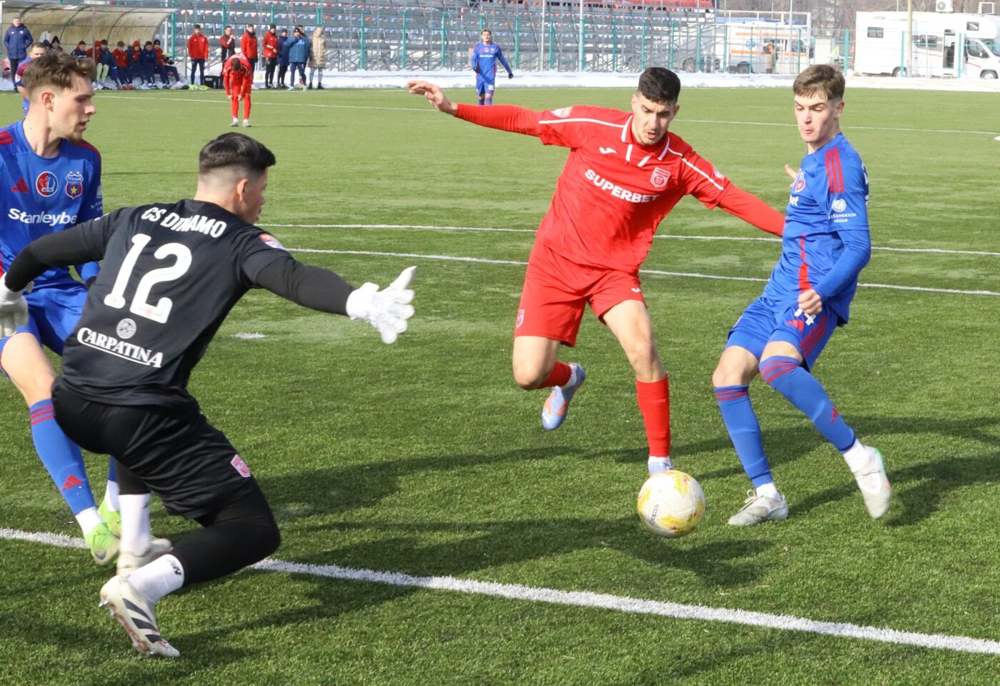 Steaua și CS Dinamo, egale în Ghencea! ”Militarii” au primit gol încă din secunda 12 și au ratat victoria la ultima fază. Daniel Oprița are la dispoziție un jucător de la CFC Argeș