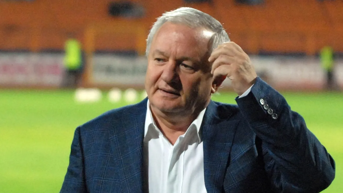 Verdictul specialistului la cea mai controversată fază din Farul – Dinamo: „Asta e decizia corectă”