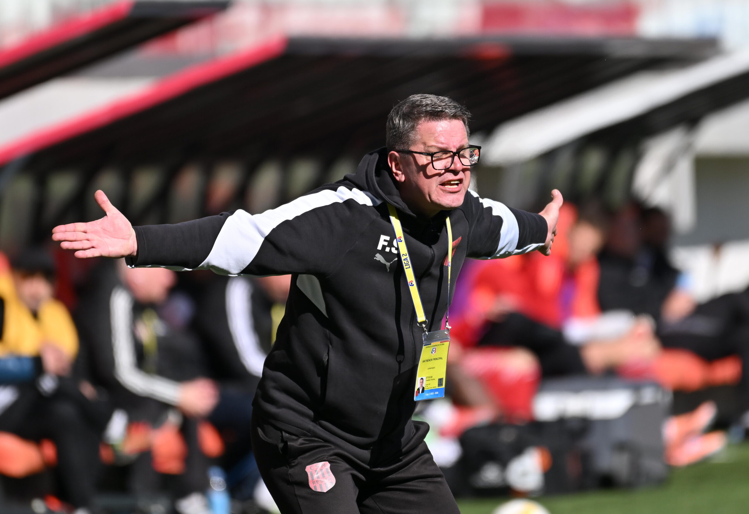 EXCLUSIV: Flavius Stoican părăsește Reșița după aproape 3 ani. Ratarea play-off-ului l-a făcut să demisioneze. Reacția antrenorului