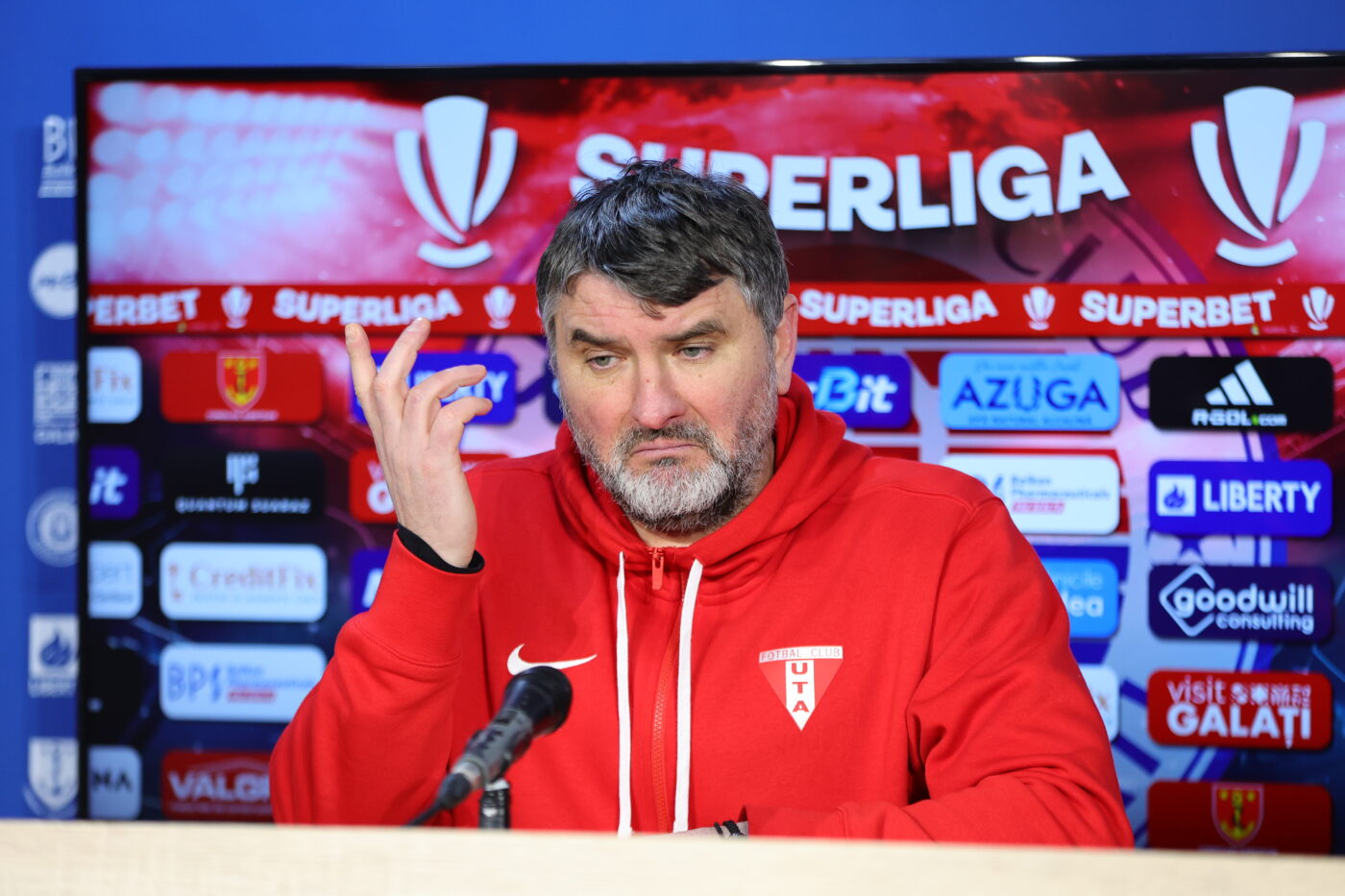 Adrian Mihalcea se contrazice: „Încă îngrijorați, dar cât de cât liniștiți…”. Anunț important despre „nouarul” celor de la UTA!
