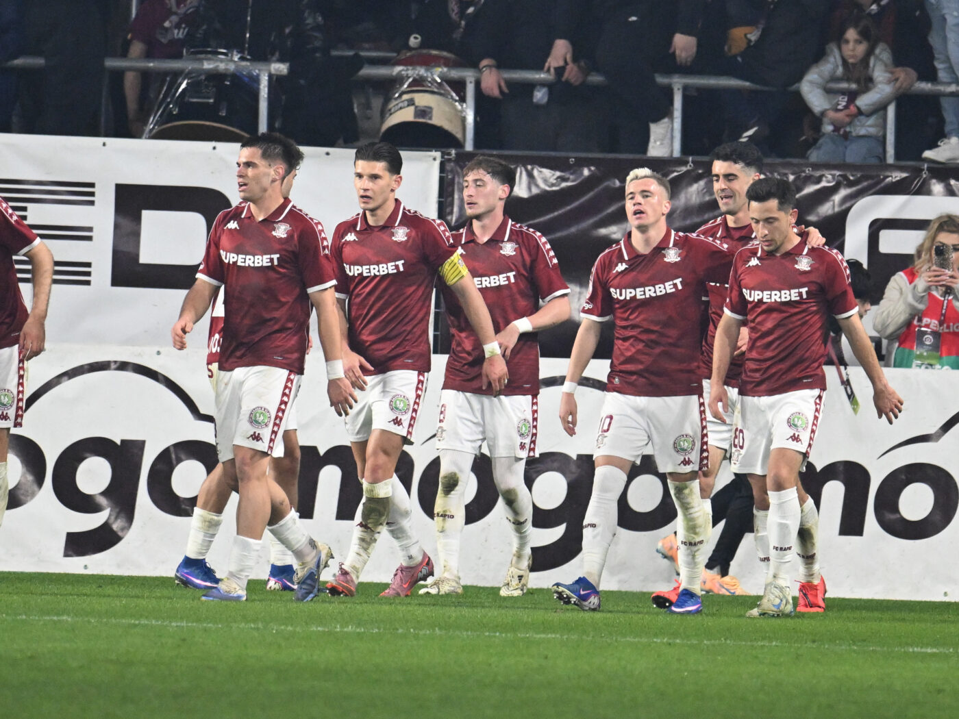 DECLARAȚII Alex Pașcanu, reacție halucinantă împotriva rivalilor după Rapid – Dinamo: „Arbitrajul a fost bun. Să o ia ca bărbații, degeaba se plâng”