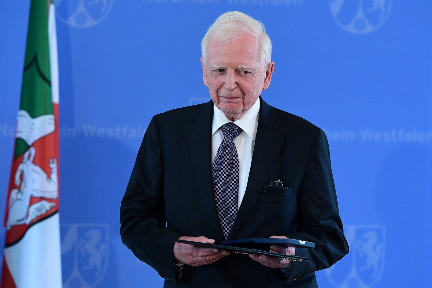 EXTRA Alimentul preferat de milioane de români e factor de risc pentru cancer, conform câștigătorului premiului Nobel pentru Medicină