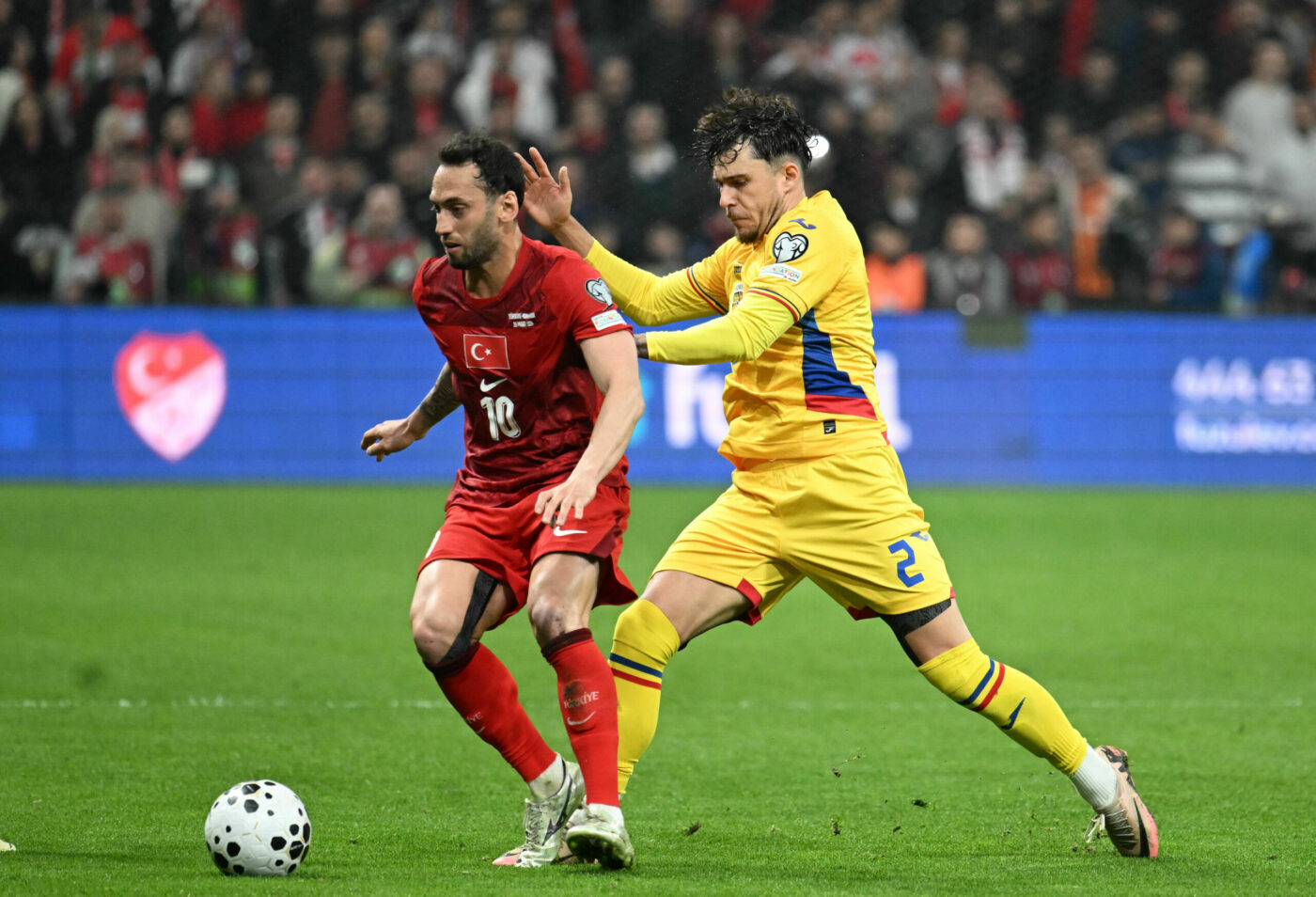 Calhanoglu ne răsucește cuțitul în rană după ce am ratat Mondialul: „Mircea Lucescu a construit această echipă a Turciei”