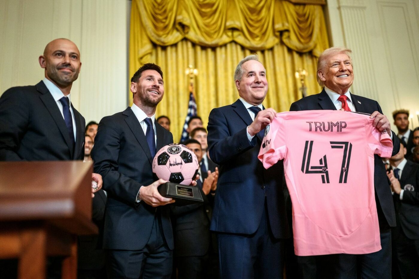 EXTRA Ce glumă a putut să facă Donald Trump la întâlnirea cu Leo Messi de la Casa Albă