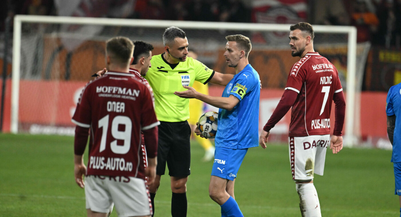 Ce nu s-a văzut la TV la derby-ul Rapid – Universitatea Craiova! Motivul nespus al gazării din Giulești și cum l-a influențat Nicușor Bancu pe Horațiu Feșnic