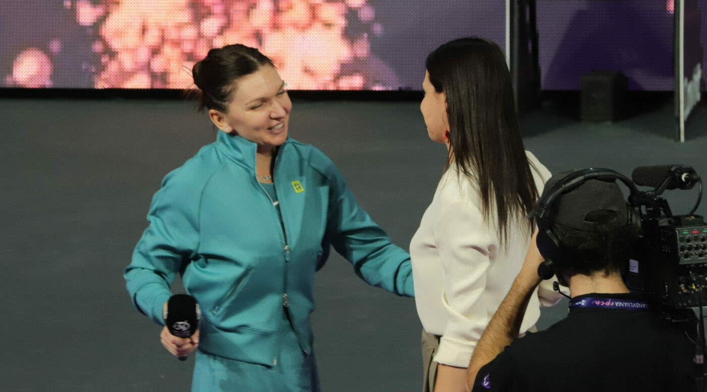 Ce-se-intampla-in-vestiarul-femeilor-la-tenis-prin-care-au-trecut-si-Simona-Halep-sau-Sorana-Cirstea-„Toate-se-vorbesc-pe-la-spate-scaled-e1772482089414-1400x777.jpg
