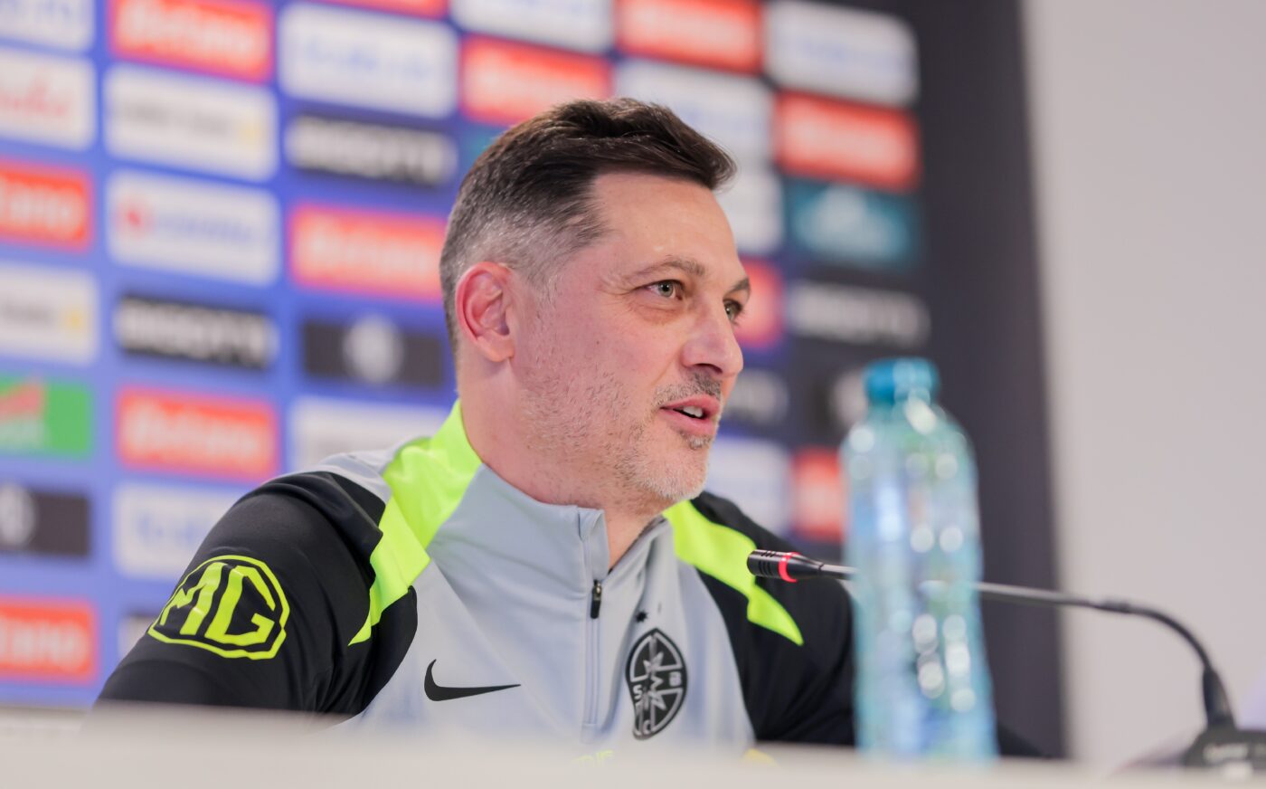 VIDEO Cu ce a apărut un suporter FCSB din Otopeni la meciul de debut al lui Mirel Rădoi în noul mandat