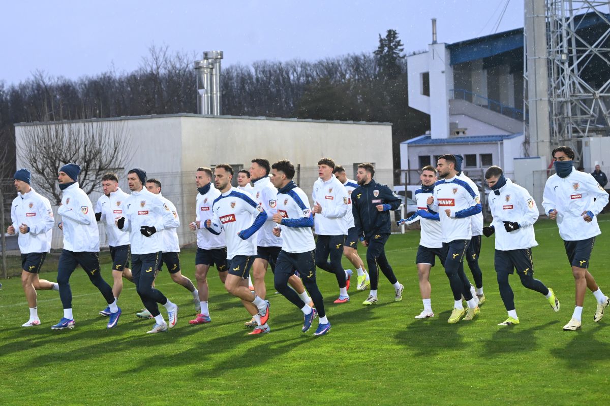 EXCLUSIV E în lotul lui Mircea Lucescu pentru barajul cu Turcia și surprinde total: „Nu văzusem nici un meci din România. Nu mă uit la fotbal”