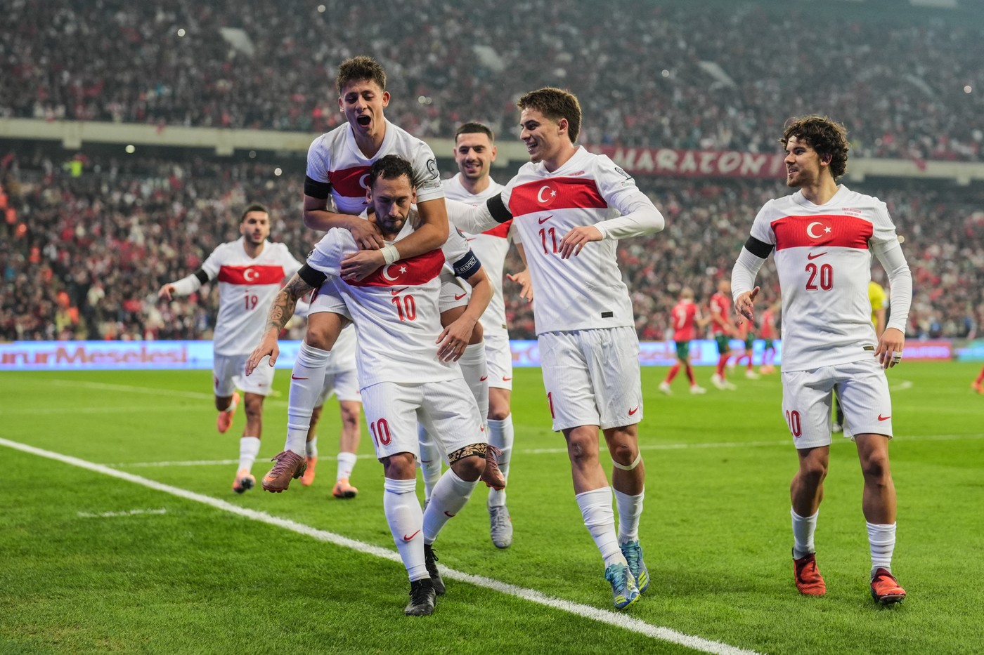 Situație bizară în lotul Turciei pentru meciul cu România la barajul Campionatului Mondial 2026! 11 fotbaliști puteau reprezenta alte țări