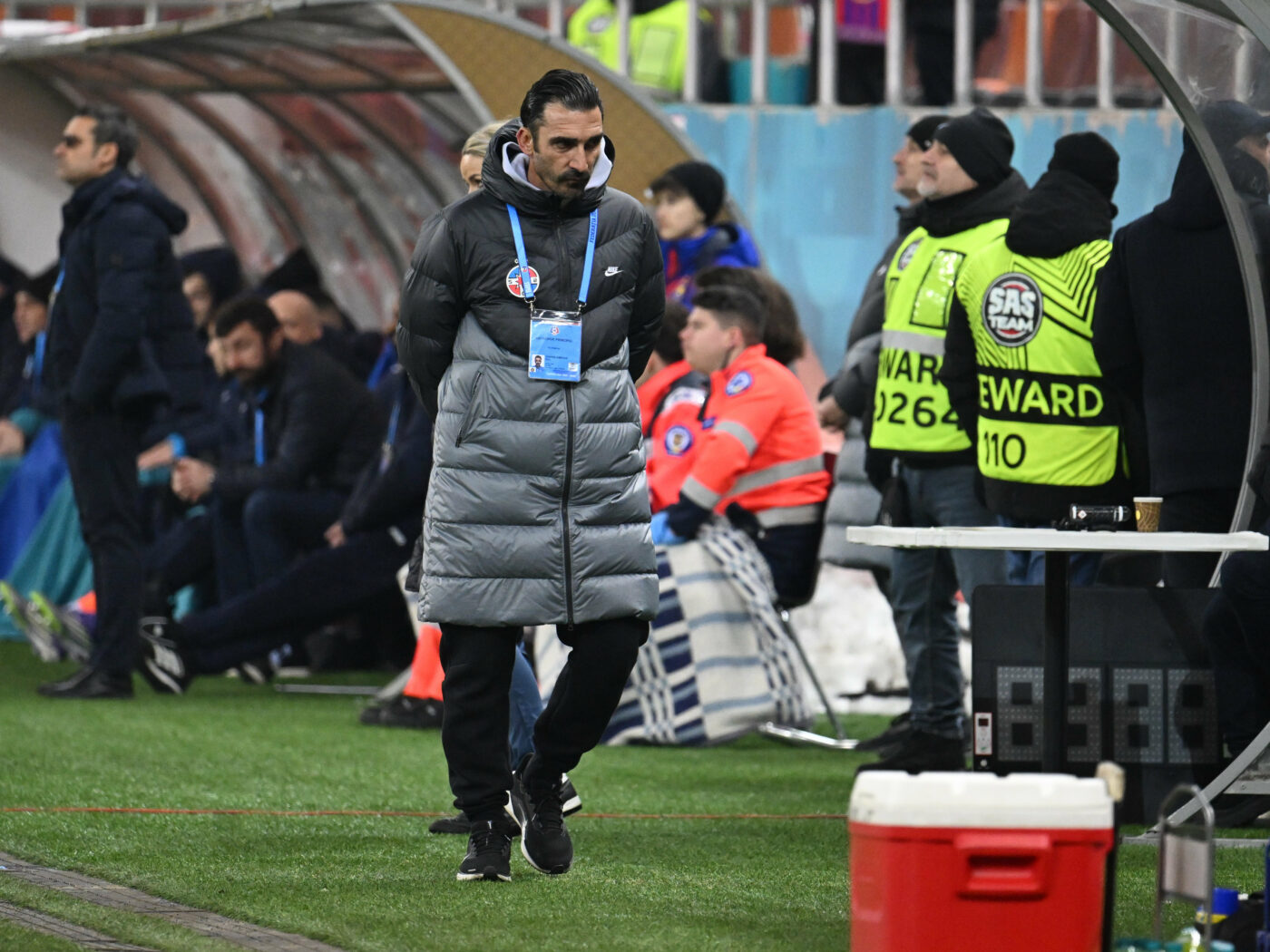 EXCLUSIV Fostul fotbalist UEFAntastic a vorbit despre magnitudinea dezastrului de la FCSB după ratarea play-off-ului: „E un an greu! E vorba și de buget”