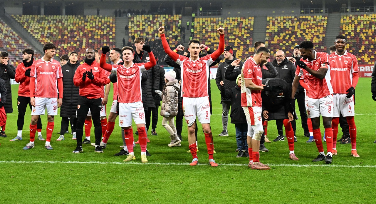 Fotbalistul pe care Mircea Lucescu l-a lăsat surprinzător în afara lotului naționalei e la un pas de acordul cu Dinamo: „Suntem la câteva detalii de semnătură”