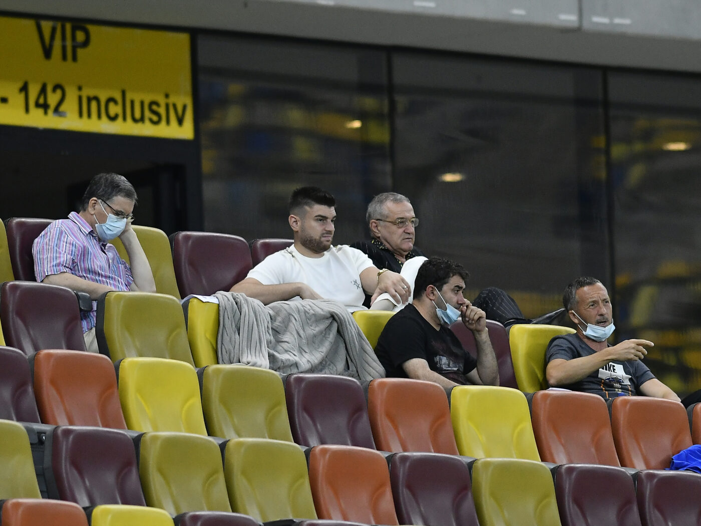 EXTRA Gigi Becali l-a pierdut pe Ionuț Luțu pentru o perioadă. Ce a pățit „omul bun la toate” de la Palat