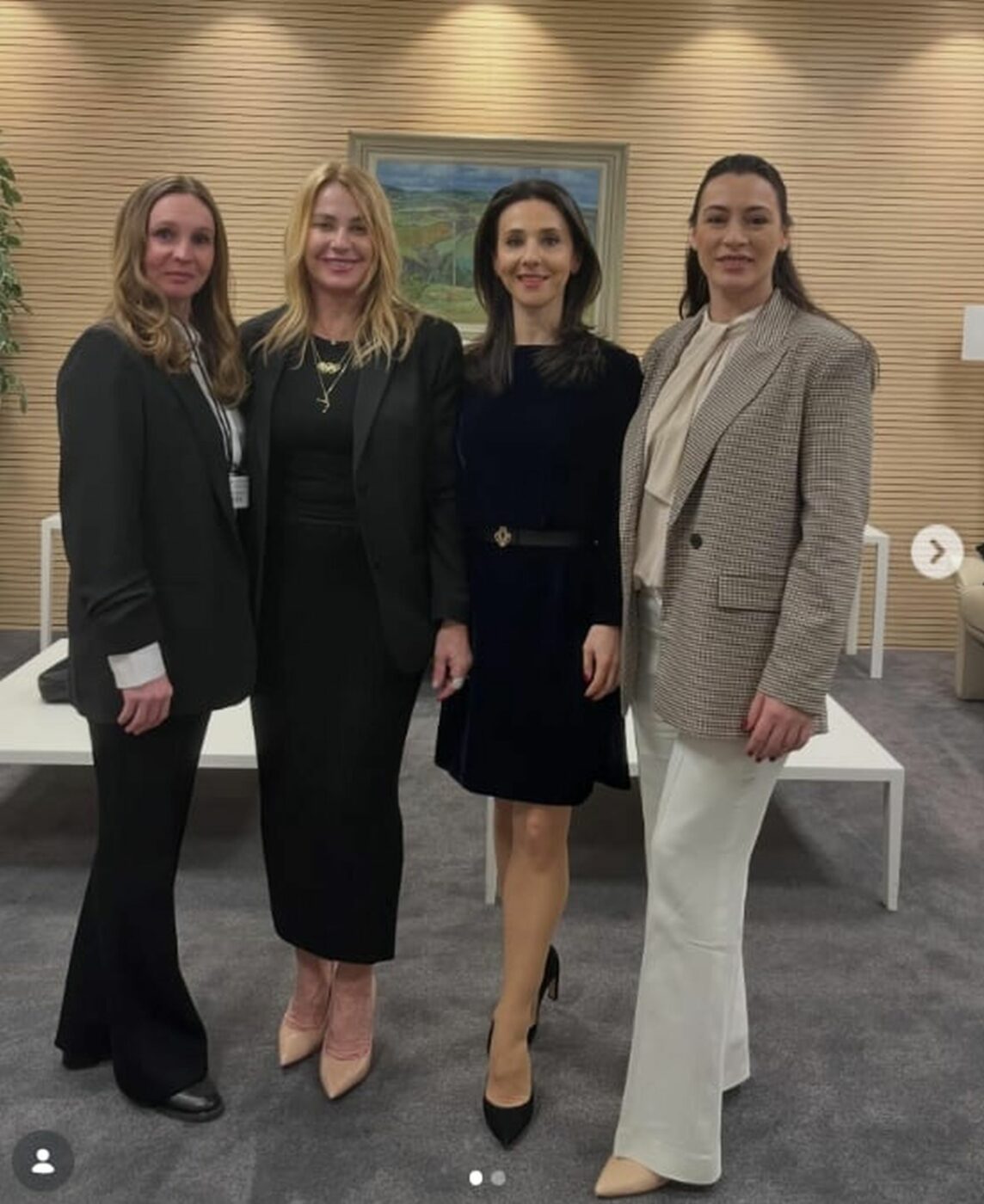 Imagine istorică: Nadia Comăneci, Andreea Răducan, Cătălina Ponor și Simona Amânar! „Lotul de super senioare”