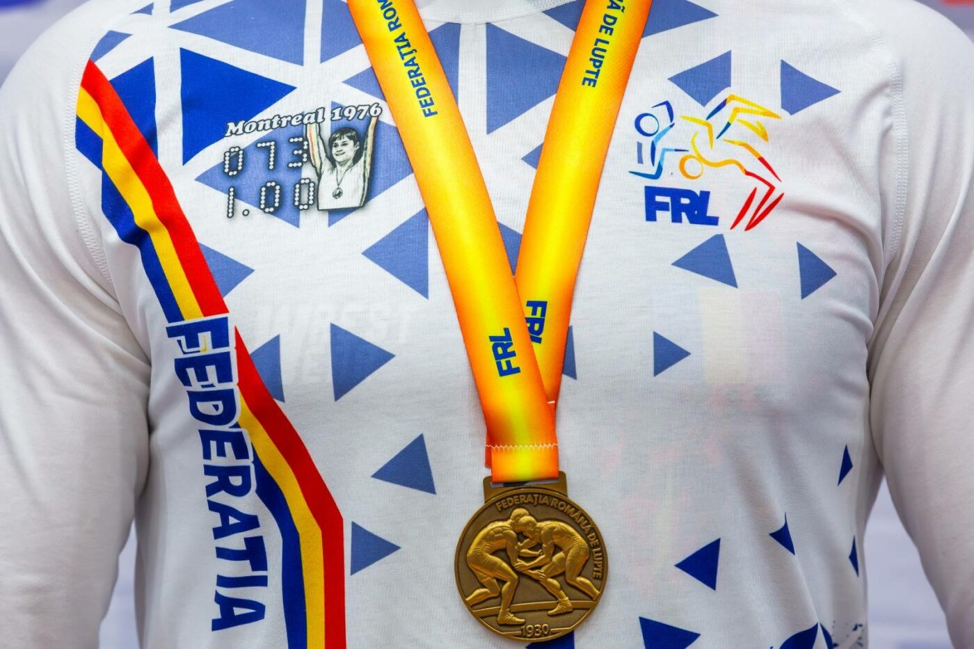 Numele Nadiei Comăneci a ajuns pe echipamentul Federației Române de Lupte: „O celebrăm pe cea mai valoroasă sportivă a României”