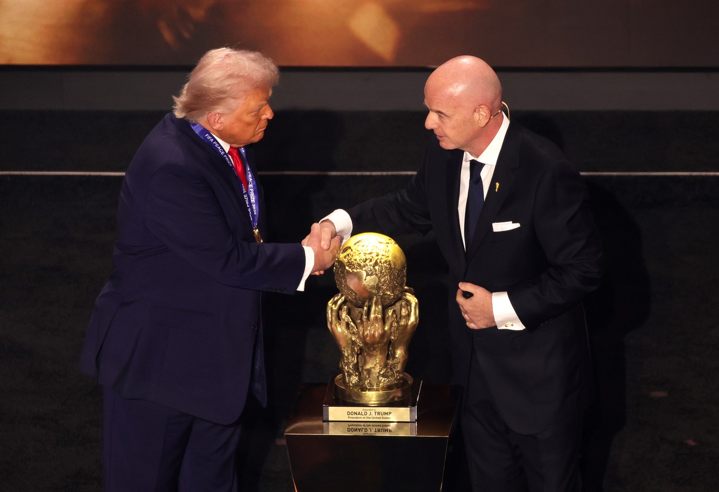 EXTRA Predicția care dă fiori: „Trump va interveni și în Mexic după ce rezolvă în Iran!”