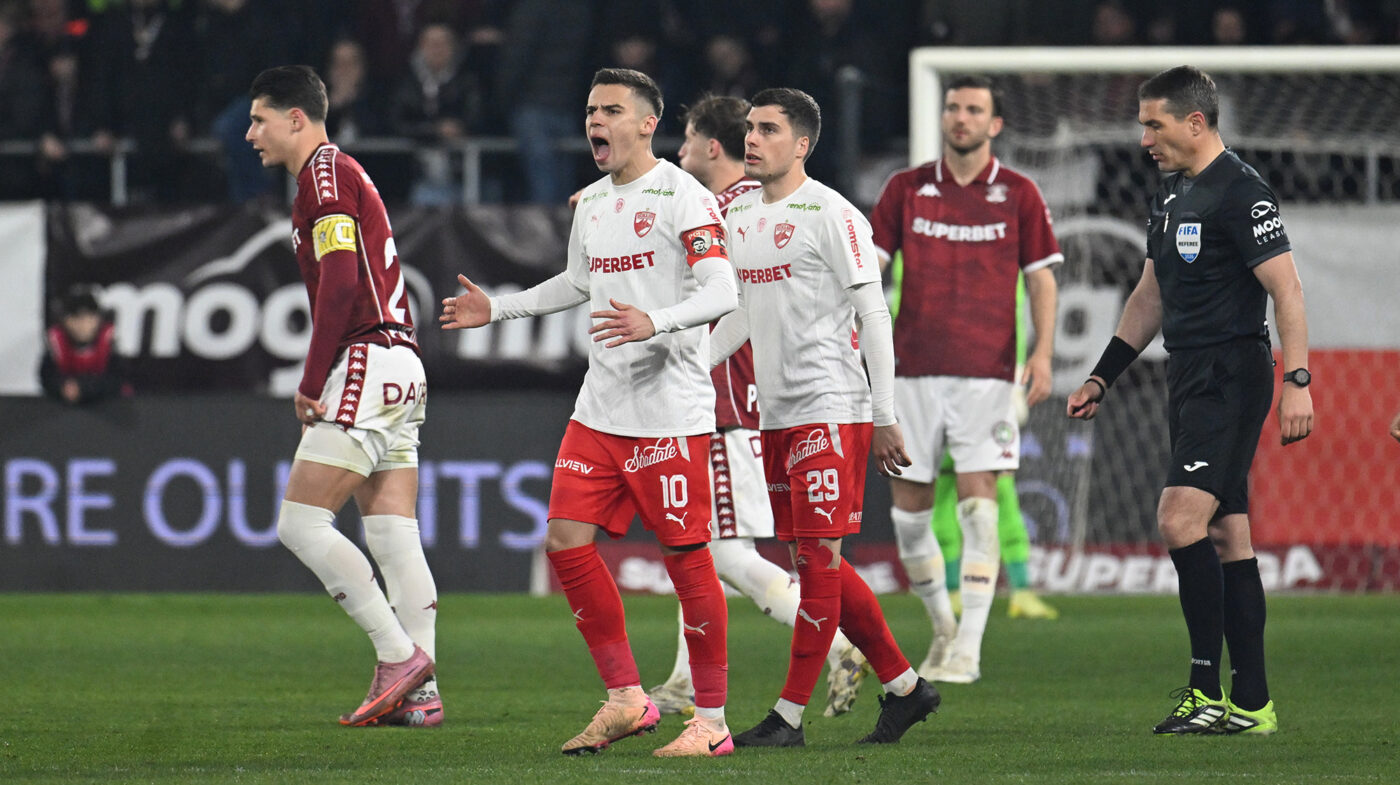 Rapid – Dinamo 3-2, în prima etapă din play-off-ul Superligii. „Câinii” rămân fără victorie de un deceniu în faza alb-vișiniilor, deși au condus de două ori
