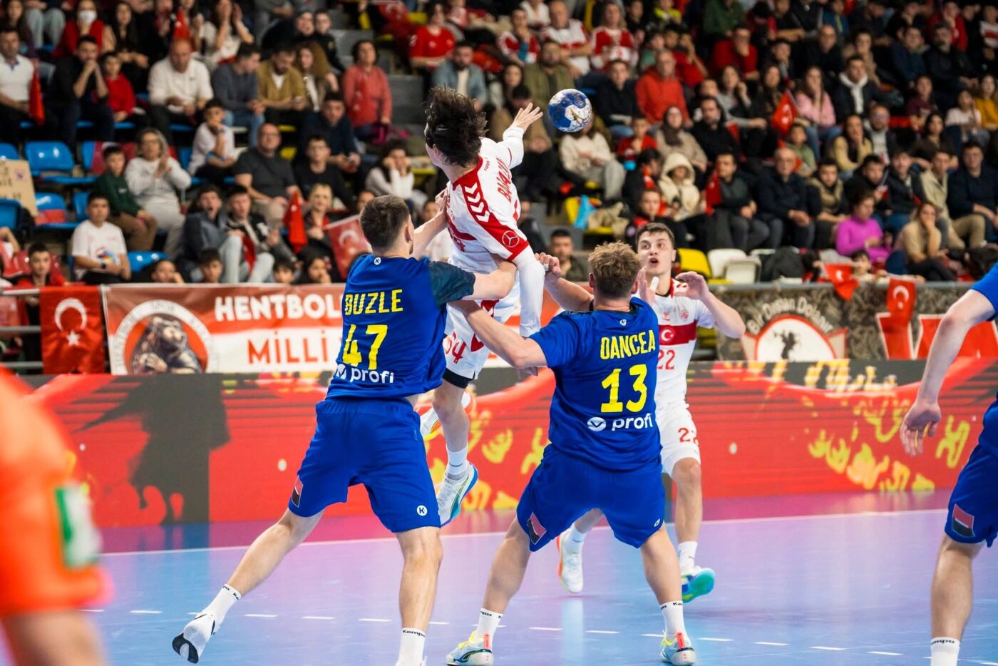 Rusine-istorica-Romania-s-a-facut-de-ras-cu-Turcia-in-preliminariile-pentru-CM-de-handbal-masculin-1400x934.jpeg