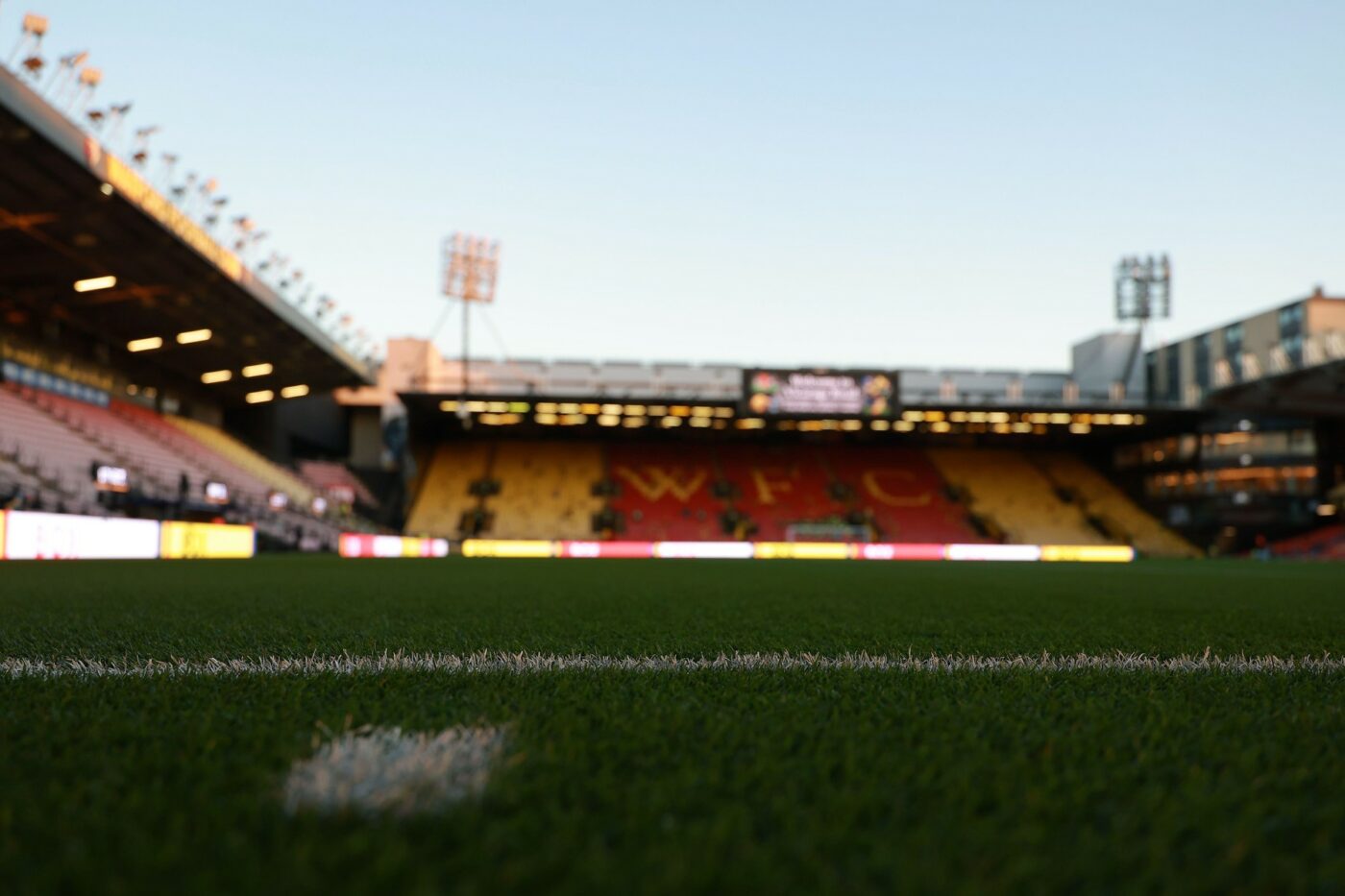 S-a făcut transferul de la FCSB în Premier League cu acordul antrenorului: „Am semnat pre-contractul cu impresarul”