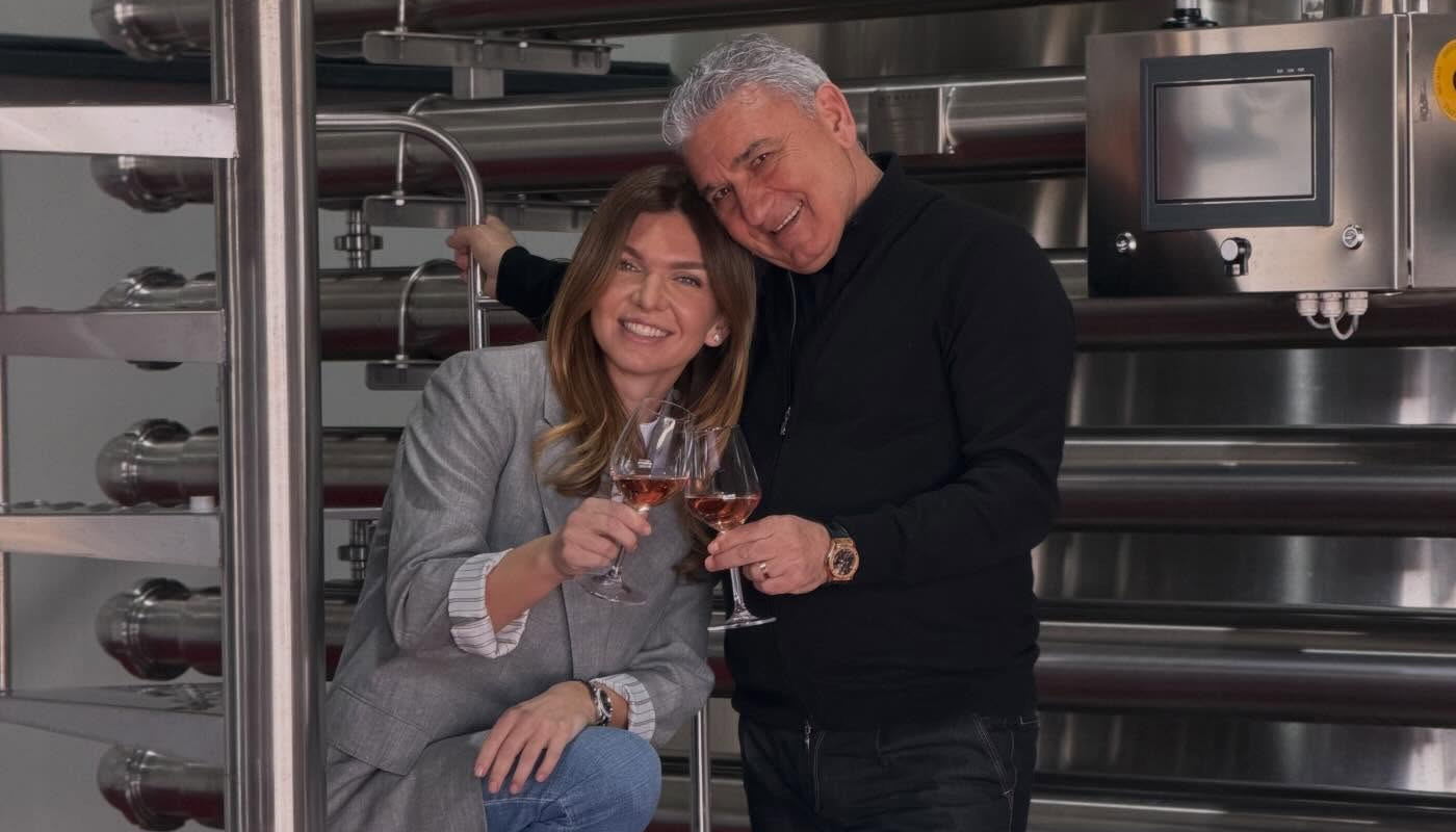 EXTRA Simona Halep şi tatăl ei vor să dea lovitura cu o nouă afacere. Averea de zeci de milioane de euro a familiei e îmbogățită cu un soi de vin ce-i poartă numele