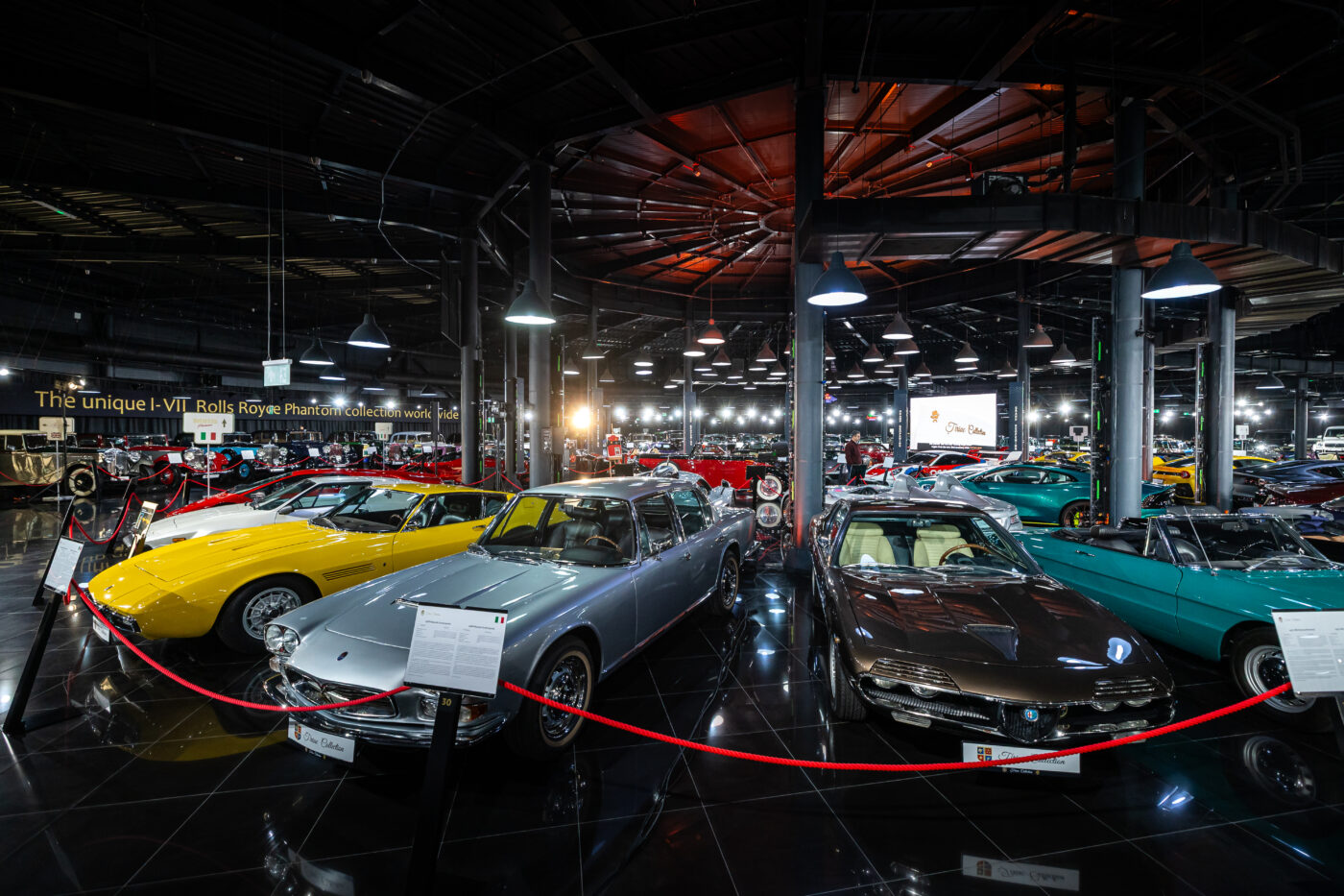 Țiriac Collection, locul unde tot mai mulți pasionații de automobile din întreaga lume vin să descopere modele auto legendare