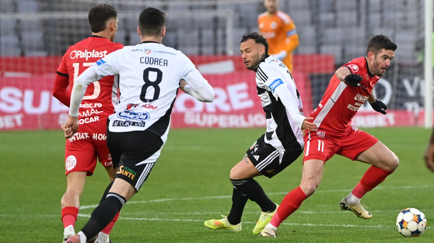U Cluj – FC Hermannstadt 2-1, în sferturile Cupei României. „Sepcile roșii” vor întâlni, în deplasare, FC Argeș sau Gloria Bistrița