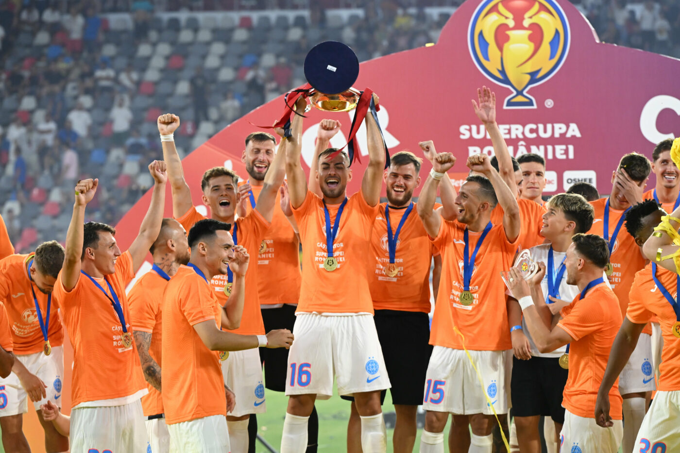 MERCATO Fostul fotbalist de la FCSB, la un pas de revenirea în România! Clubul care a luat 1,7 milioane de euro de la Gigi Becali e gata să-l transfere