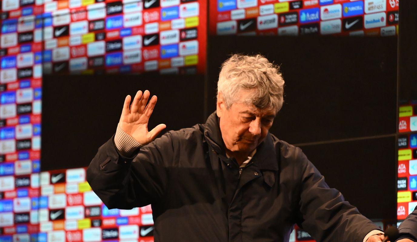 L-a salvat pe Mircea Lucescu, dar e indezirabil pentru Mirel Rădoi!