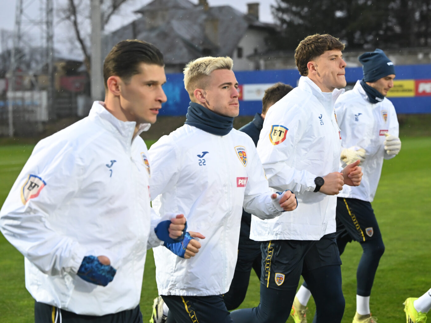 EXCLUSIV „Hulk al României”. Ce mănâncă și câtă sală face fotbalistul care sperie adversarii cu fizicul său. A ajuns la națională după doar 10 meciuri în prima ligă