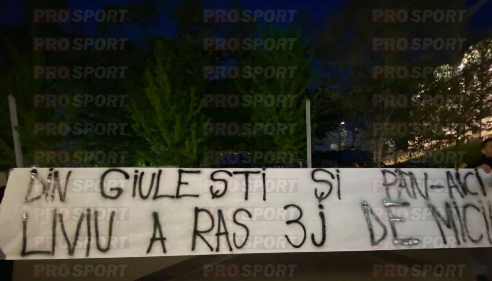 EXCLUSIV Bannerele interzise de la Dinamo – Rapid 3-1. Giuleștenii au afișat altele, însă, care aveau greșeli gramaticale!