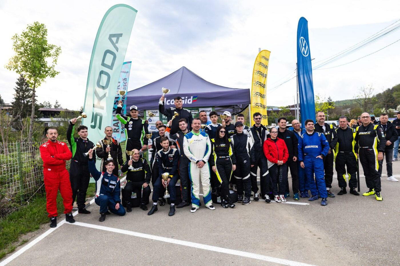 Costel Cășuneanu, Claudiu Motoc și Bogdan Toma au făcut show în prima etapă a Rally Start „România Pitorească”