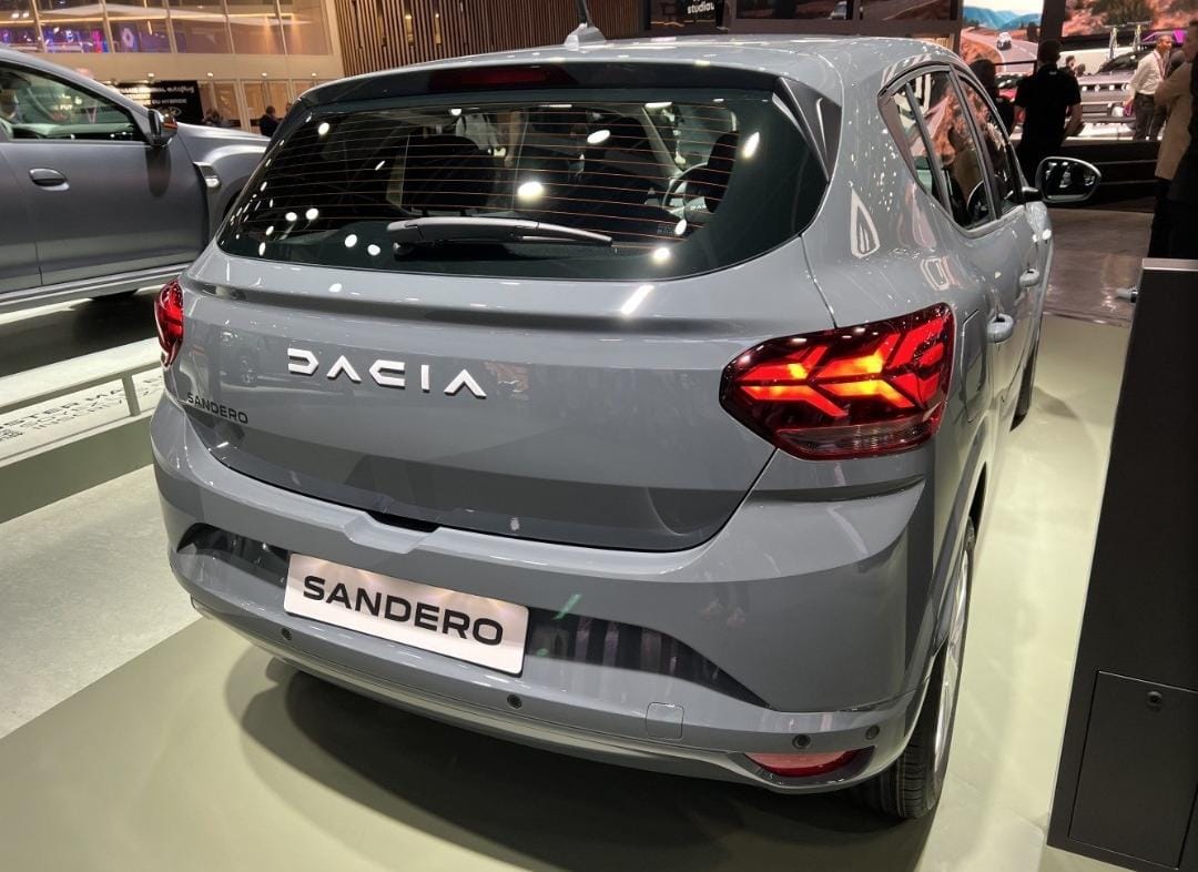 EXTRA Francezii, dezvăluiri despre Dacia Sandero 3: „A ruginit la doar câteva luni de când au cumpărat-o”