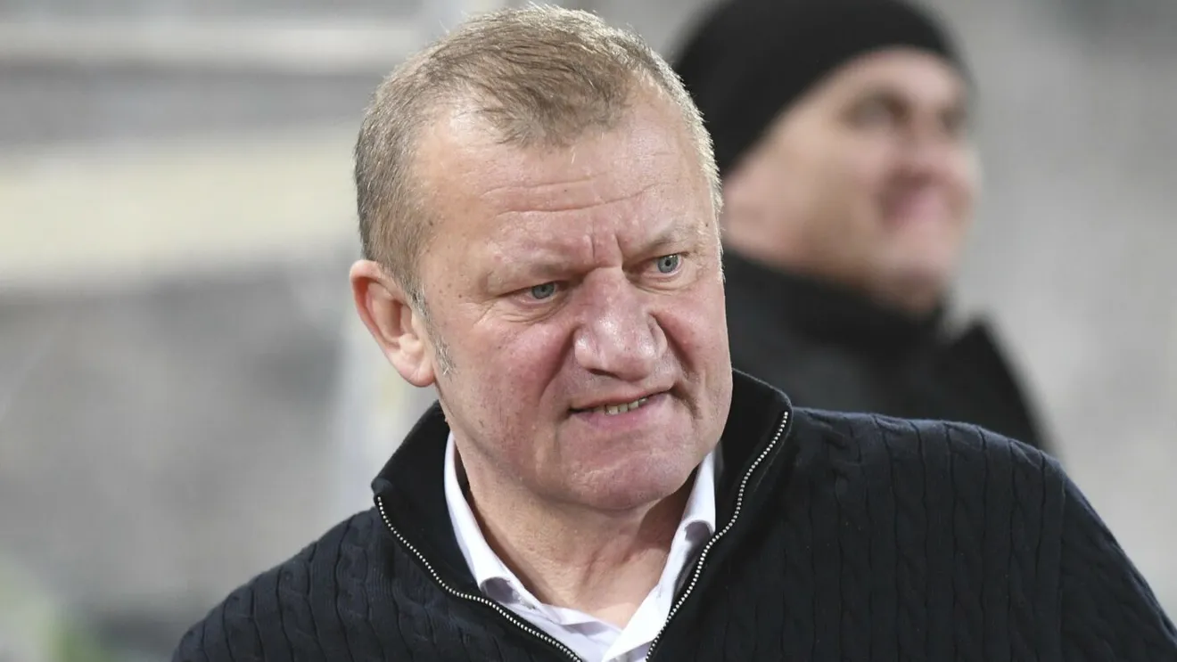 Dorinel Munteanu nu e impresionat de faptul că Ianis Zicu a demisionat: „Asta e viața antrenorului”