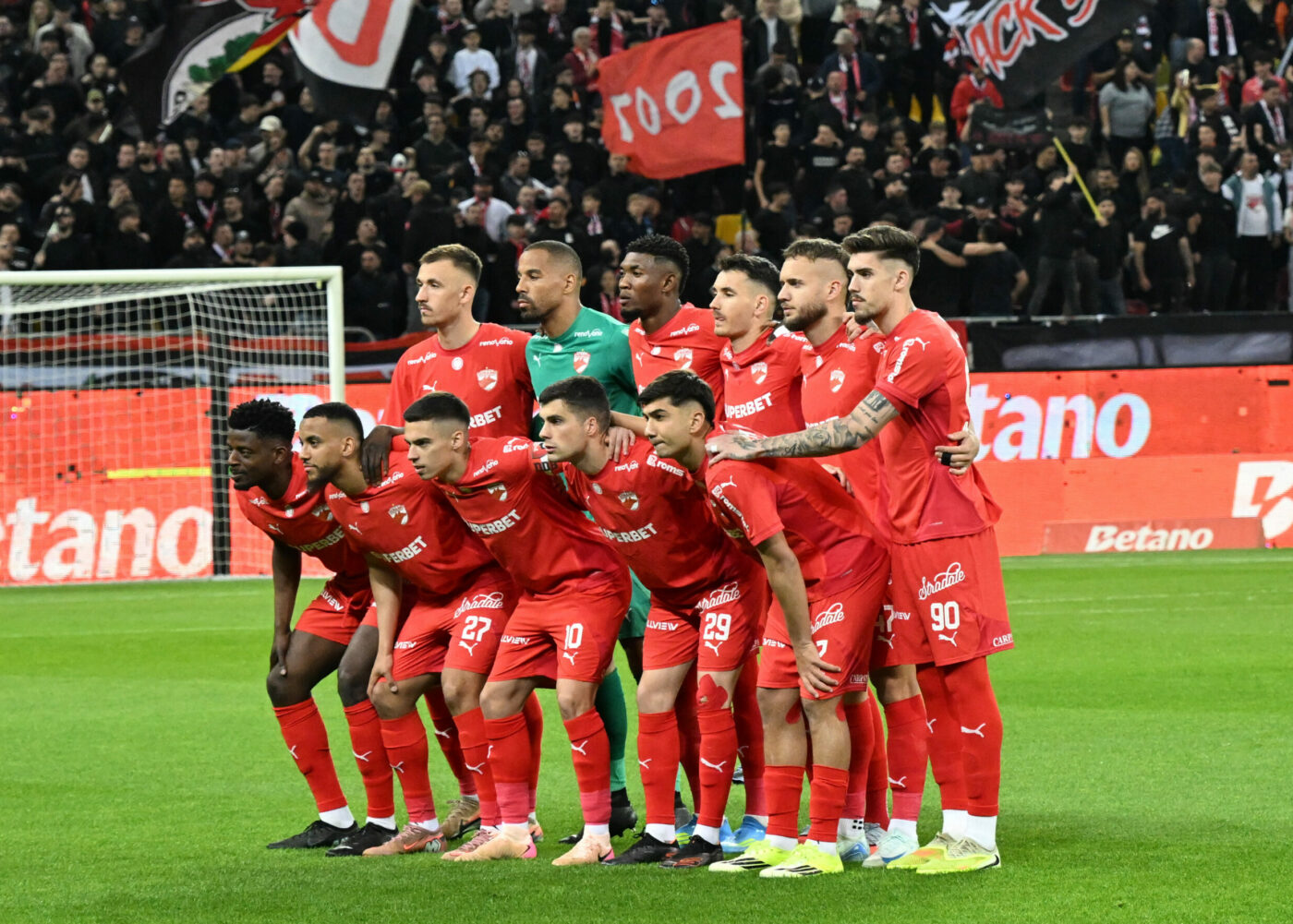 MERCATO Ofertă din Portugalia pentru titularul lui Dinamo