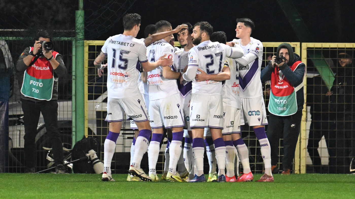 LIVE FC Argeș – Dinamo 1-1, în etapa 3 din play-off-ul Superligii. „Câinii” sunt fără victorie din 16 februarie și rămân pe ultimul loc