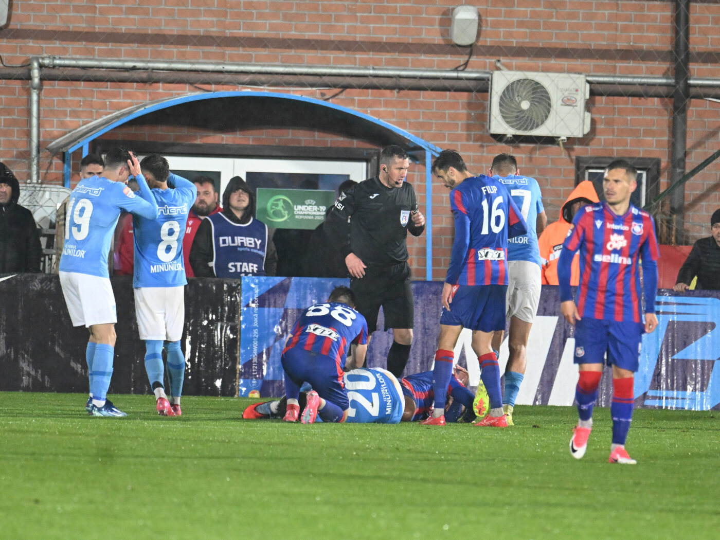 „Să vină la noi!”. FCSB a reacționat imediat după accidentarea oribilă a fotbalistului român