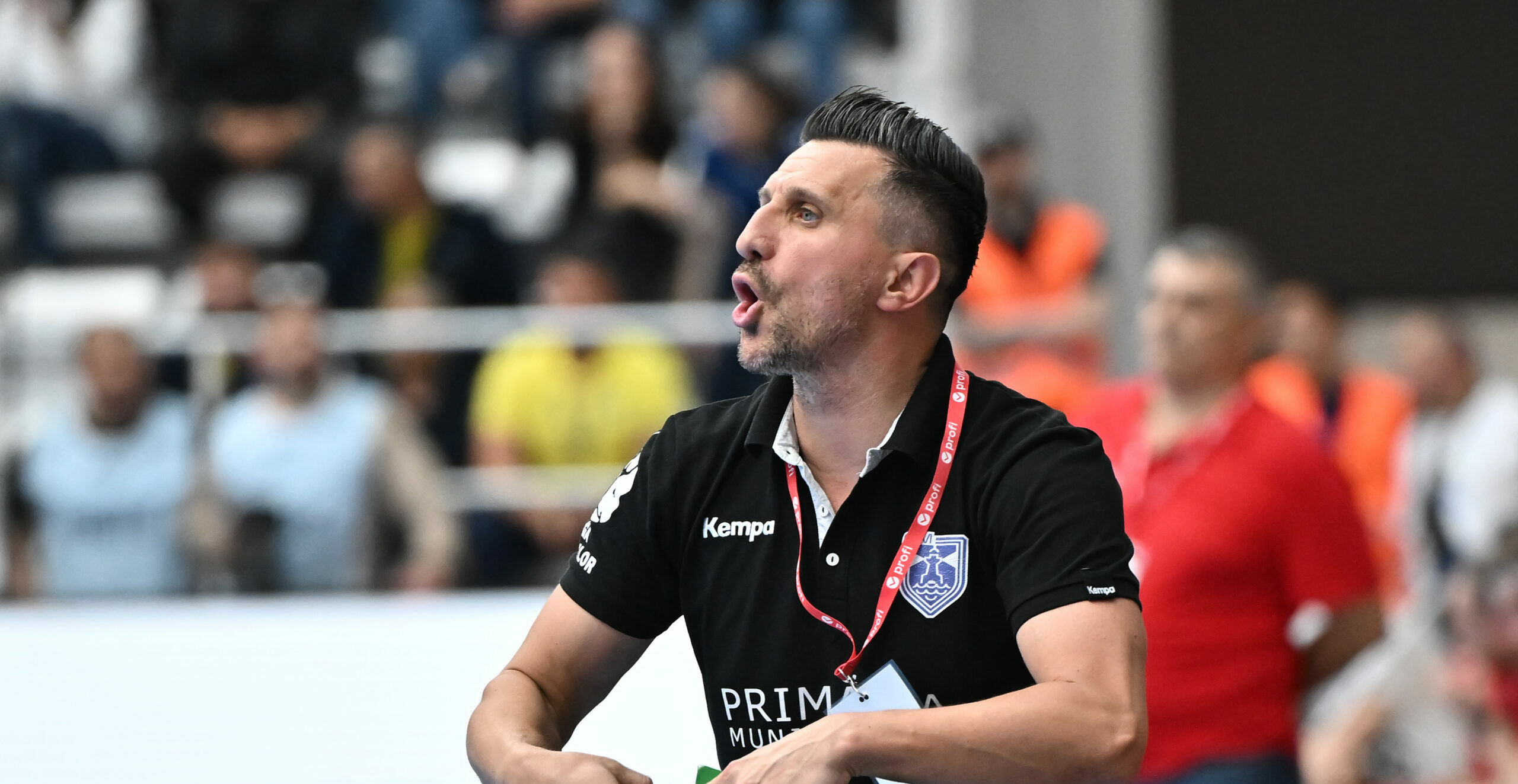 Reacția selecționerului George Buricea după ce a fost suspendat pentru că a încălcat regulamentul anti