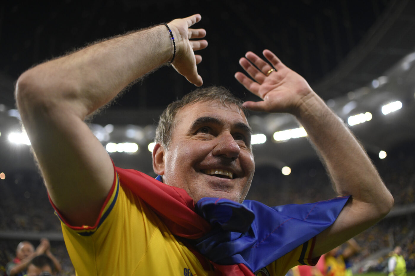Gică Hagi e noul selecționer al României. Vezi aici în direct prezentarea oficială a „Regelui”