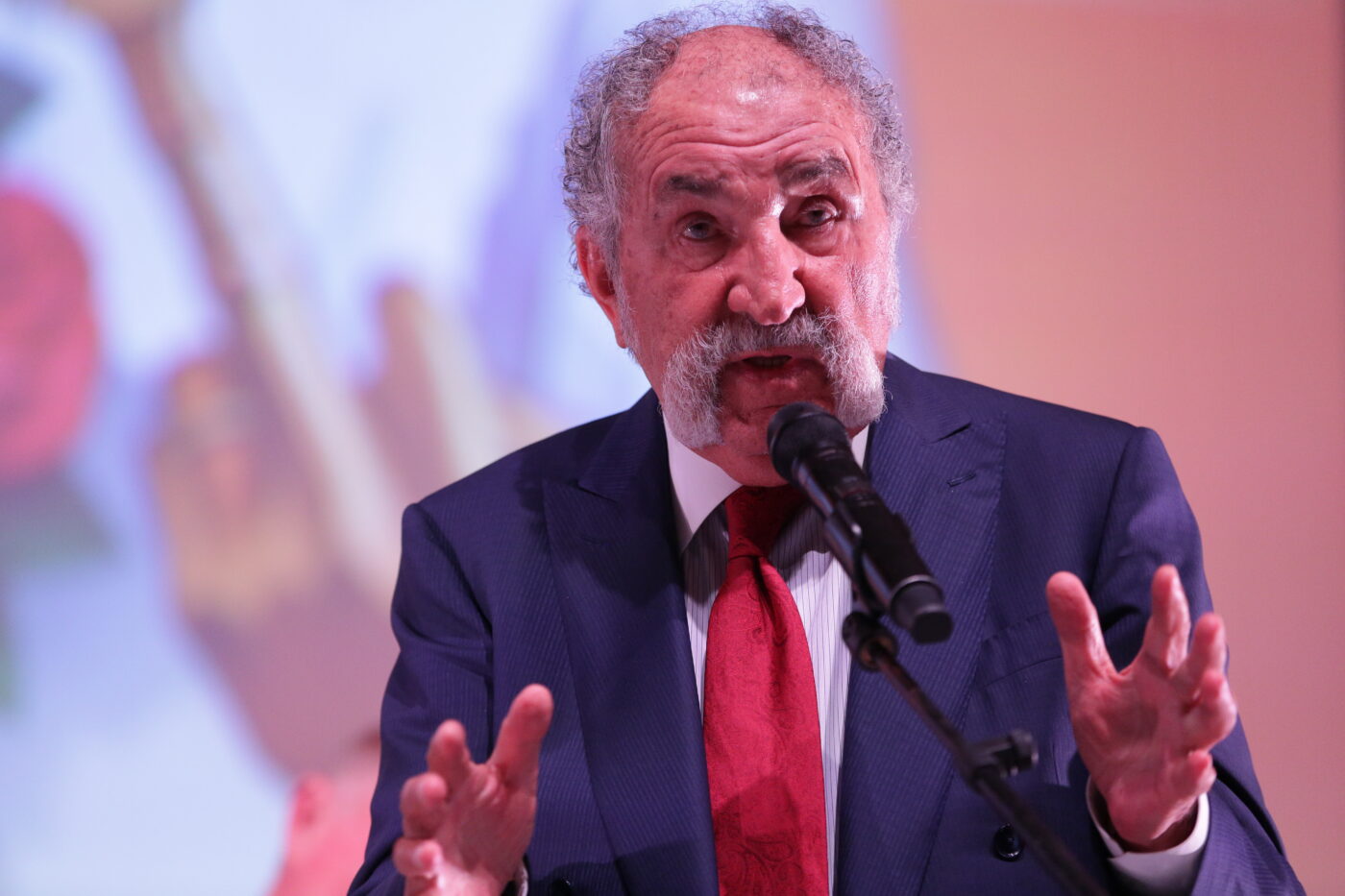 Ion Țiriac a răbufnit: „Noi avem un președinte idiot. I-am dat 3 ani să intre în faliment”